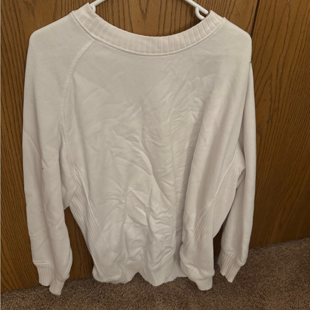 Aerie Classic White Crew Neck Sweater
